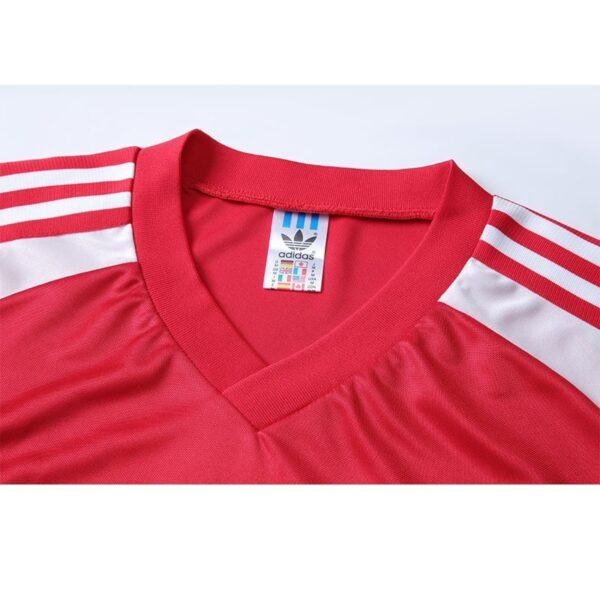 Wales 1982 Home Retro Jersey - Image 8