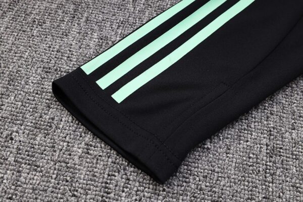 Bayern Munich 2023-24 Half-Zip Tracksuit - Image 10