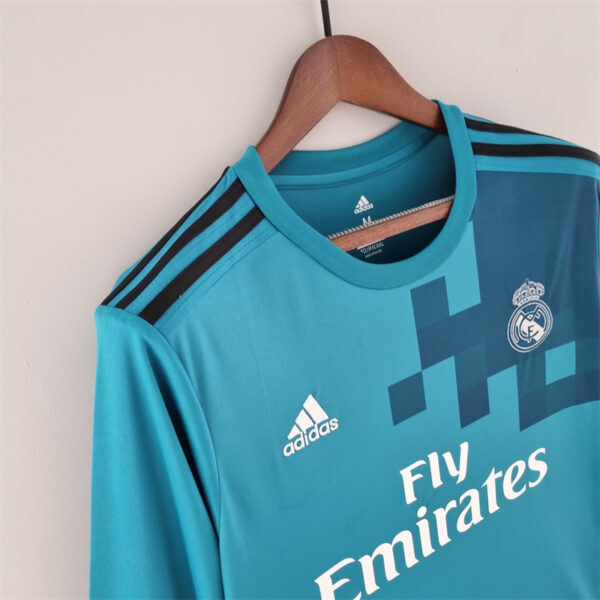 Real Madrid 2017/18 Third Long Sleeves Retro Jersey - Image 3